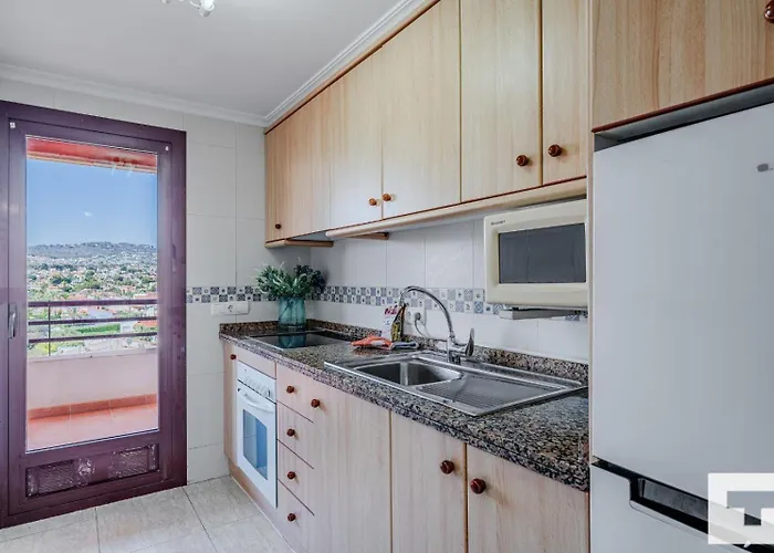 Apartment Coralbeach 28a - Grupo Turis *